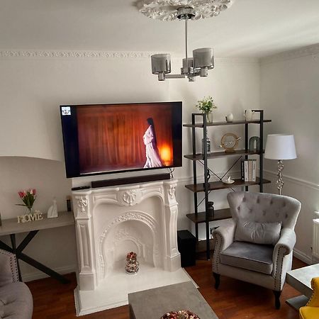 Apartamento Peeams Abode Dagenham Exterior foto